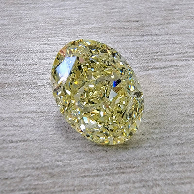 3.65ct Fancy Light Yellow Oval VS1 GIA