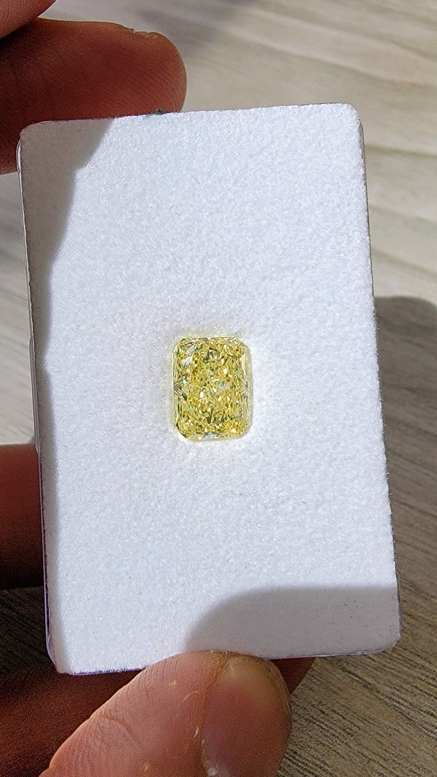 3.53ct Fancy Light Yellow VVS2 Elongated Radiant GIA