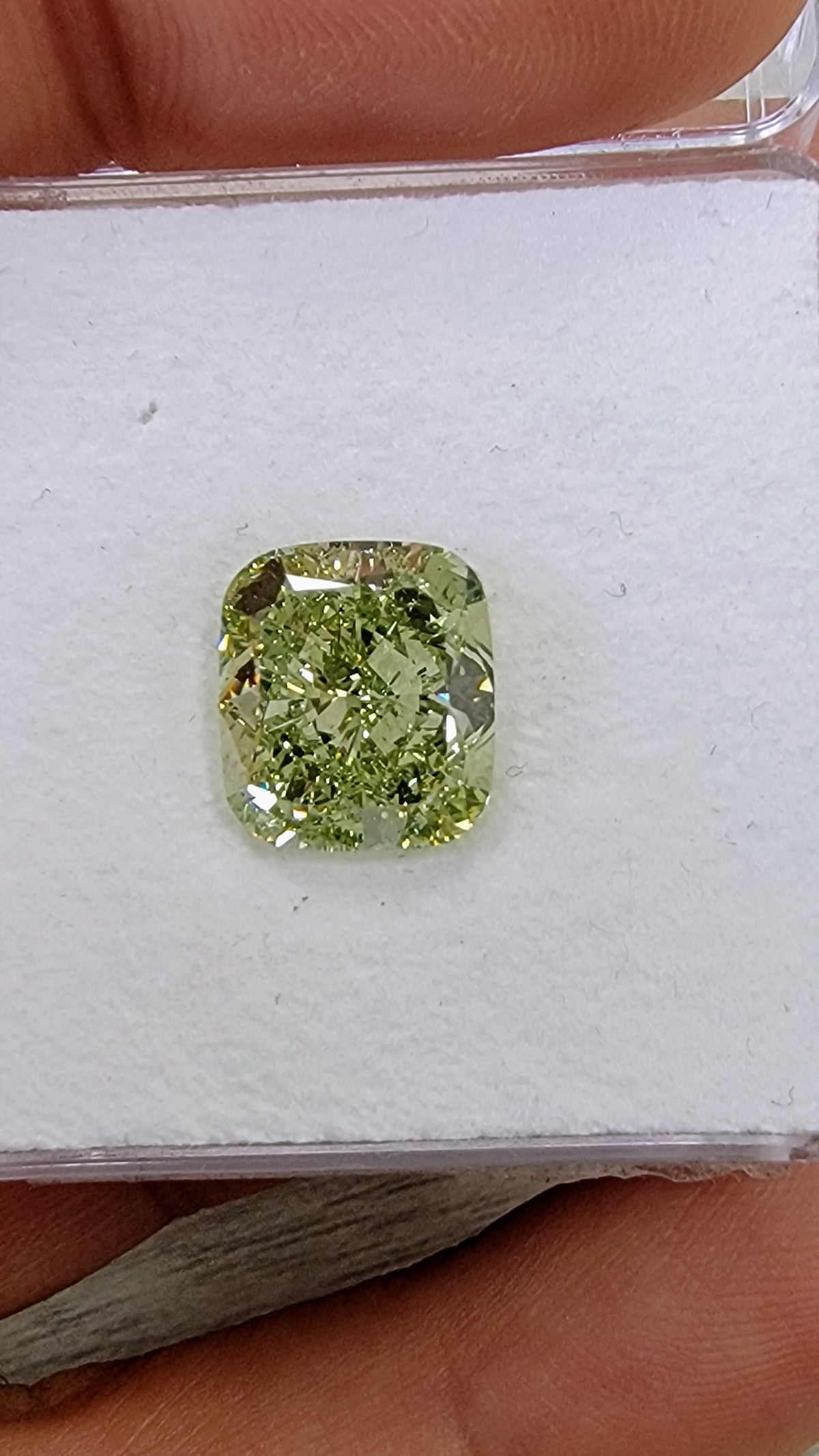 6.08ct Fancy Yellow-Green Cushion Diamond Ring SI1 GIA