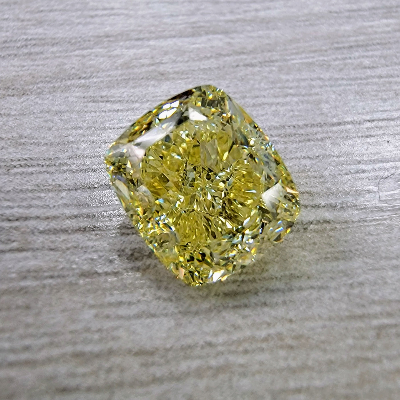 3.12ct Fancy Yellow Cushion VVS2 GIA