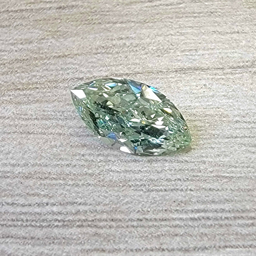0.93ct Fancy Green Marquise Diamond SI2 GIA