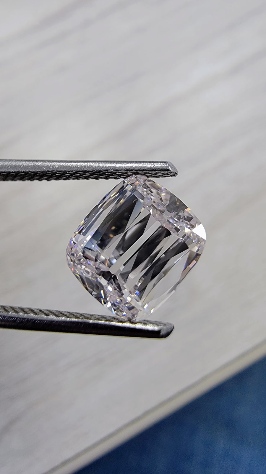 2.01ct Faint Pink Cushion Diamond VS1 GIA