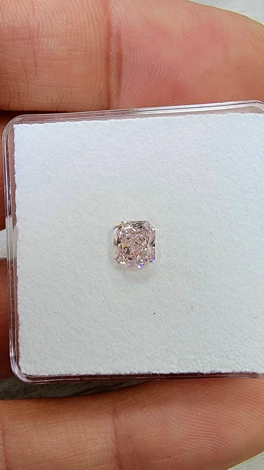 1.02ct Fancy Pink Radiant Diamond VS2 GIA