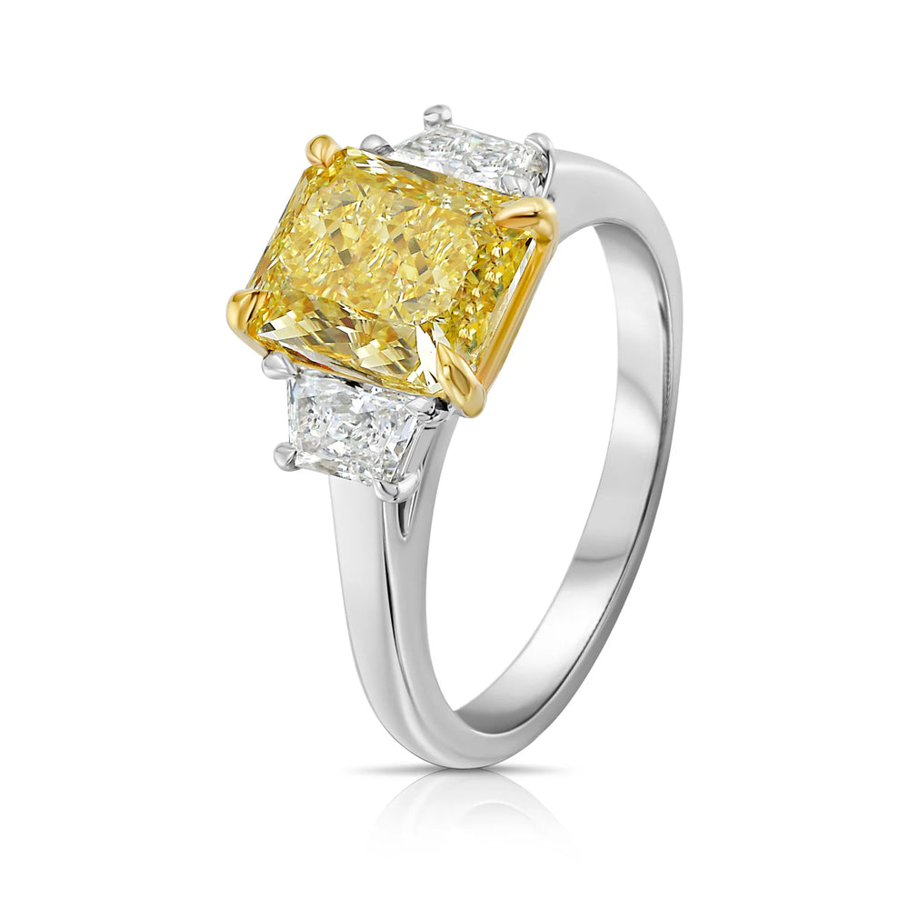 2.51ct Fancy Yellow Elongated Radiant Diamond Ring VVS2 GIA