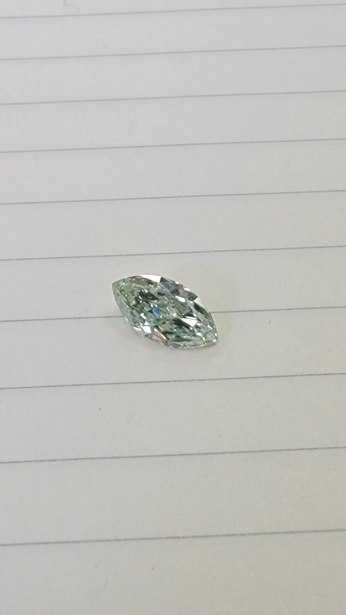 0.93ct Fancy Green Marquise Diamond SI2 GIA
