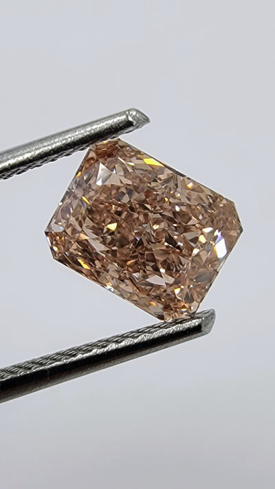 2.01ct Fancy Brown Pink Elongated Radiant VS1 GIA