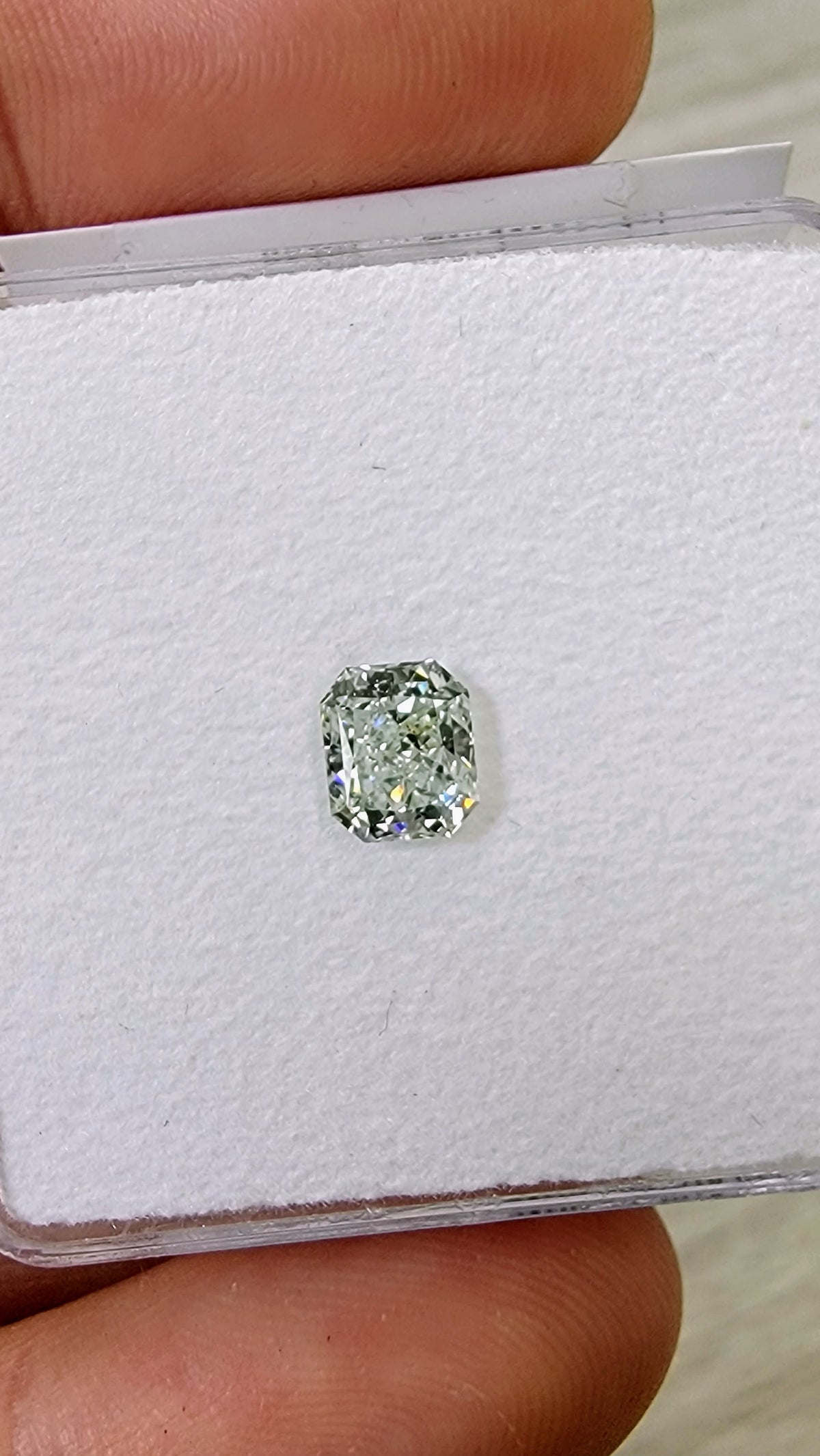 1.00ct Fancy Light Bluish Green Radiant Diamond SI2 GIA