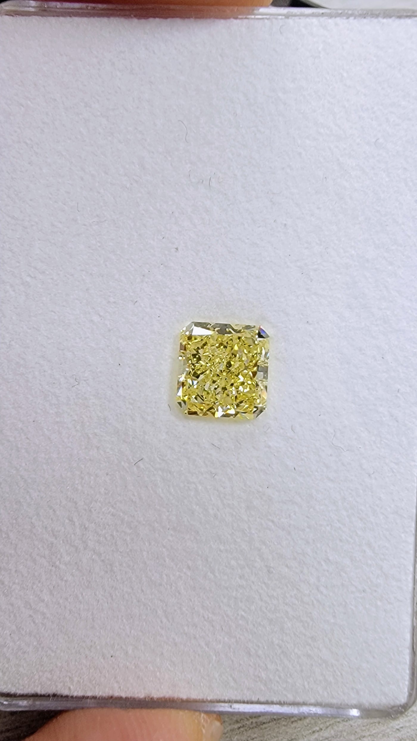 2.01ct Fancy Yellow Radiant SI2 GIA