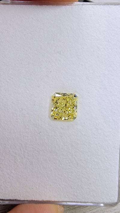 2.01ct Fancy Yellow Radiant SI2 GIA