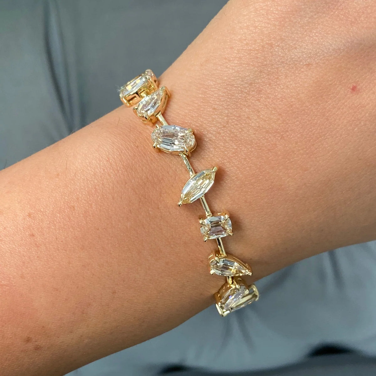 14.45ctw Champagne Diamond Mixed Pattern Bracelet