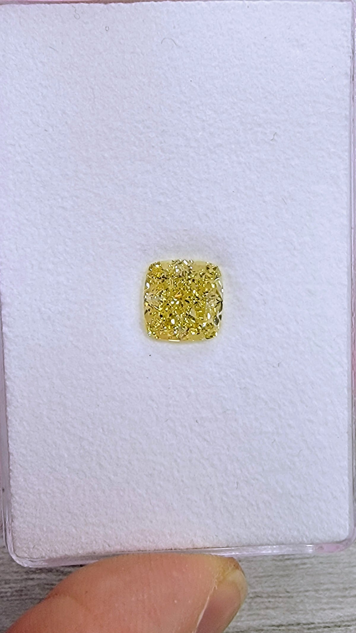 2.73ct Fancy Yellow Cushion Diamond VVS1 GIA