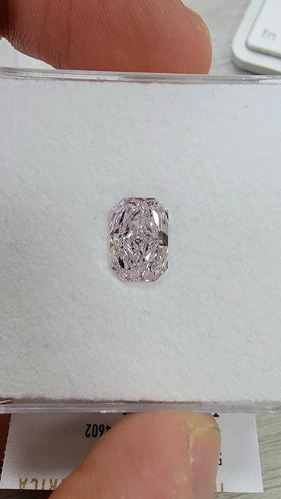 1.50ct Light Pink Elongated Radiant VS2 GIA