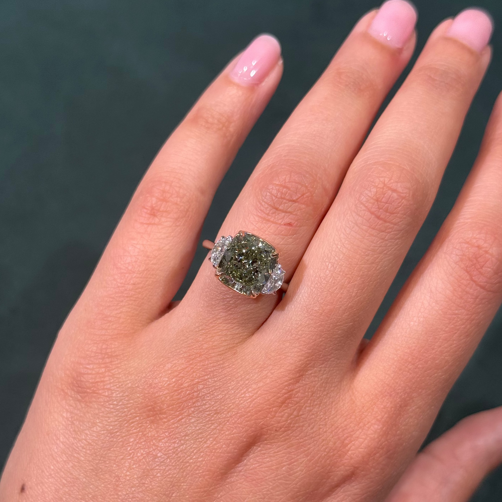 6.08ct Fancy Yellow-Green Cushion Diamond Ring SI1 GIA