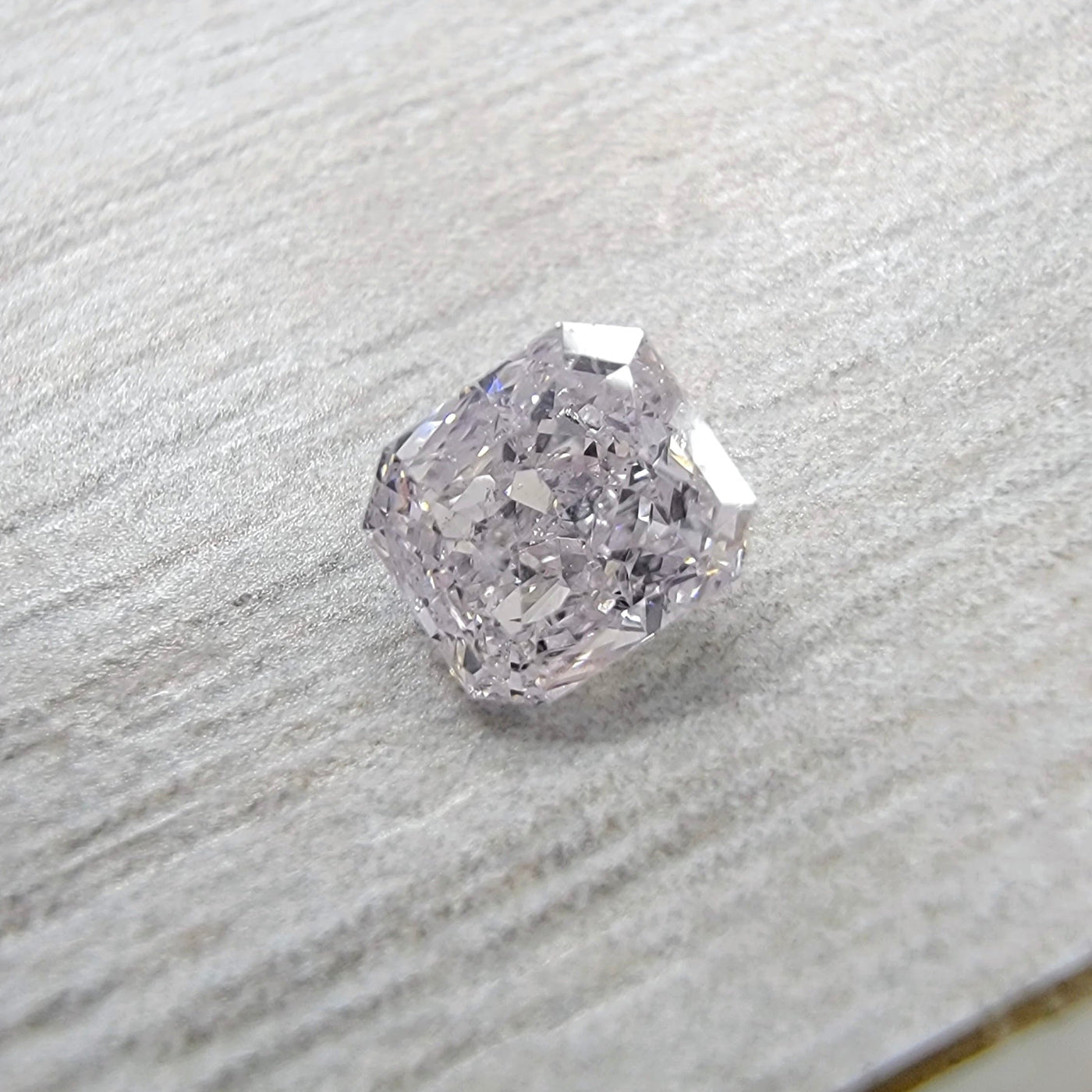 0.39ct Faint Pink Radiant GIA