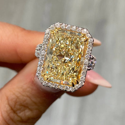 10.03ct Light Yellow Elongated Radiant VS2 GIA