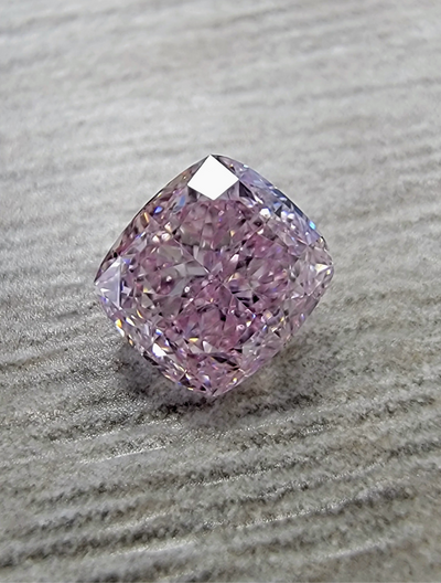 0.50ct Fancy Purplish Pink Cushion VVS1 GIA