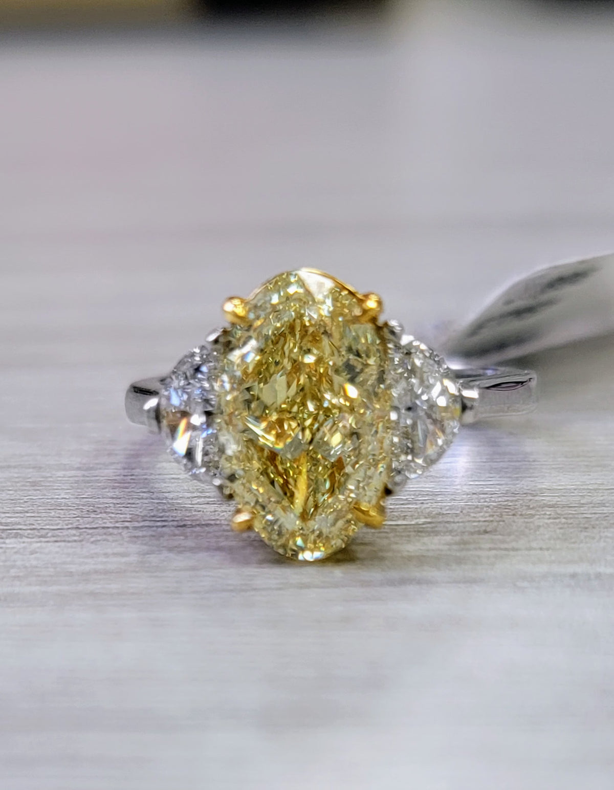 3.51ct Fancy Yellow Oval Diamond Ring VS1 GIA
