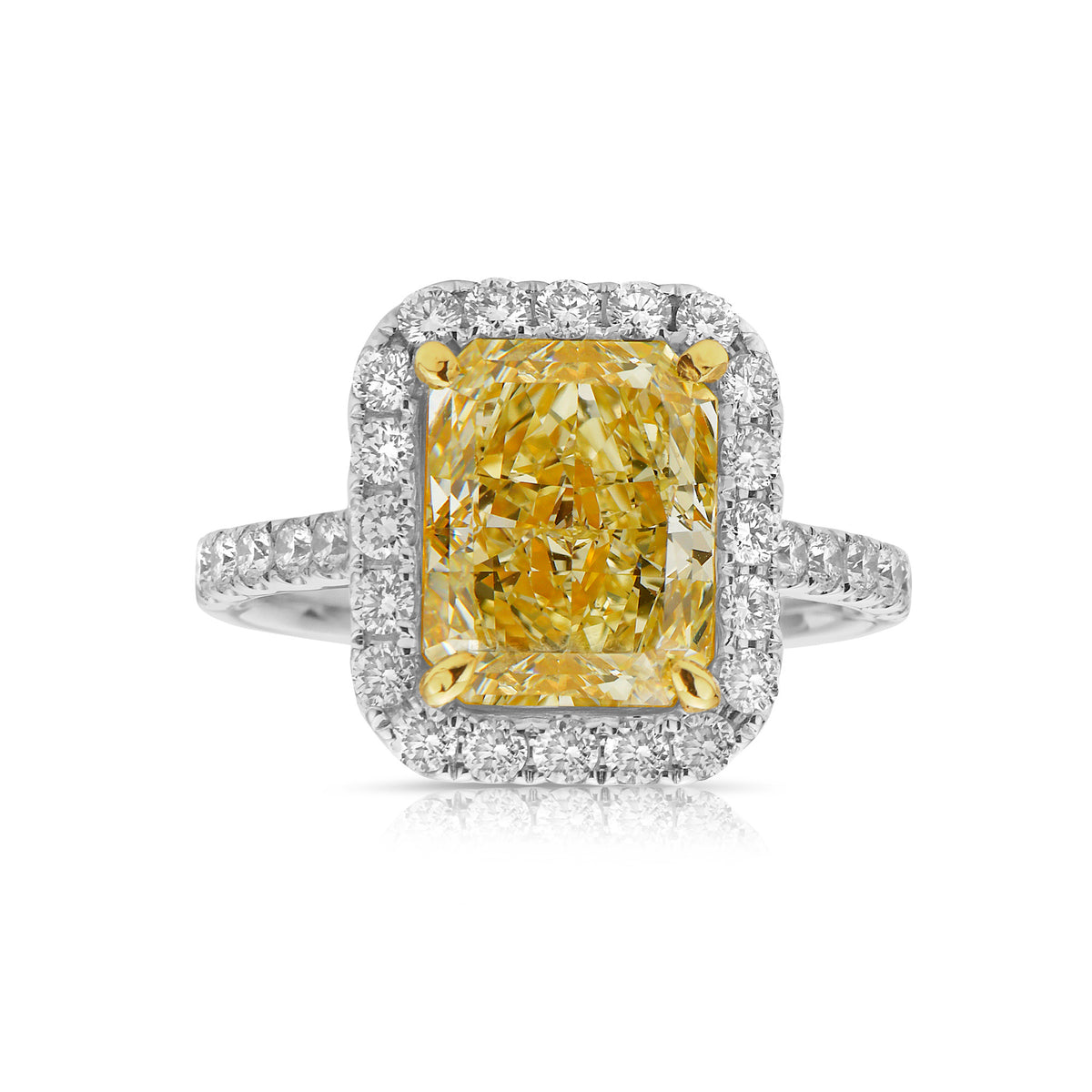 3.31ct Light Yellow Elongated Radiant Diamond Ring VS2 GIA
