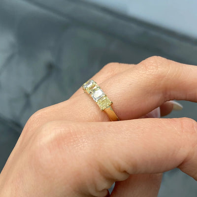 2.76ct Alternating Elongated Radiant Halfway Band