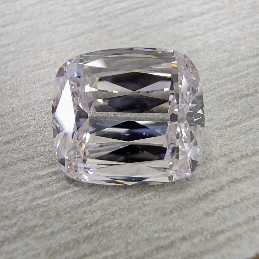 2.01ct Faint Pink Cushion Diamond VS1 GIA