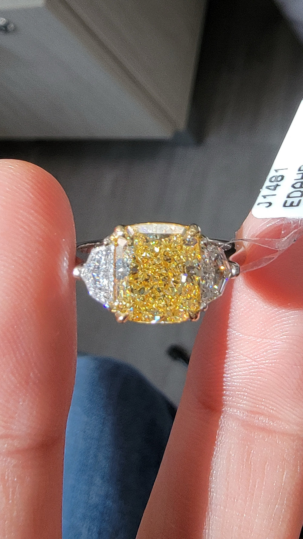 3.00ct Fancy Yellow Cushion Diamond Ring VVS1 GIA