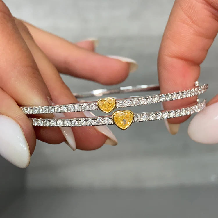 0.91ct Light Yellow Heart-Shape Diamond Bangle