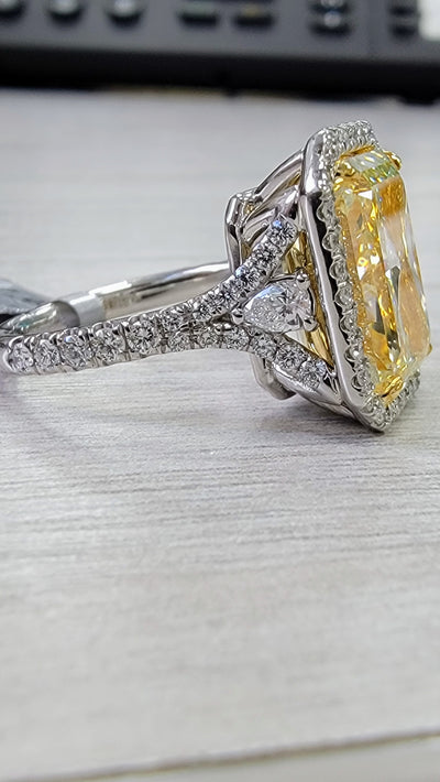 7.03ct Light Yellow Elongated Radiant SI1 GIA Ring