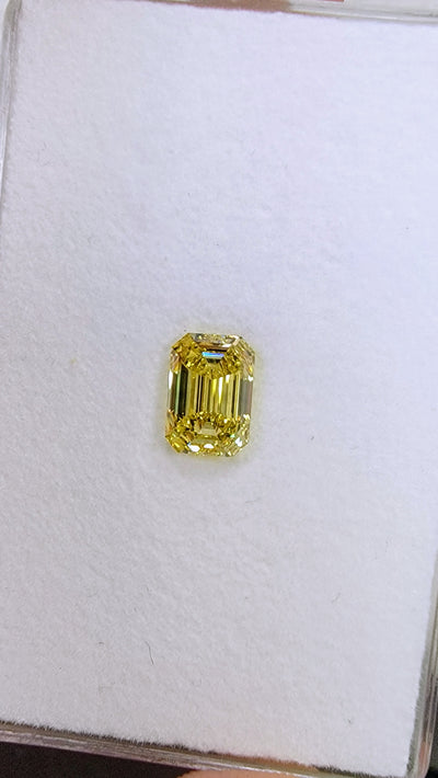 2.01ct Fancy Vivid Yellow Emerald Cut VVS2 GIA