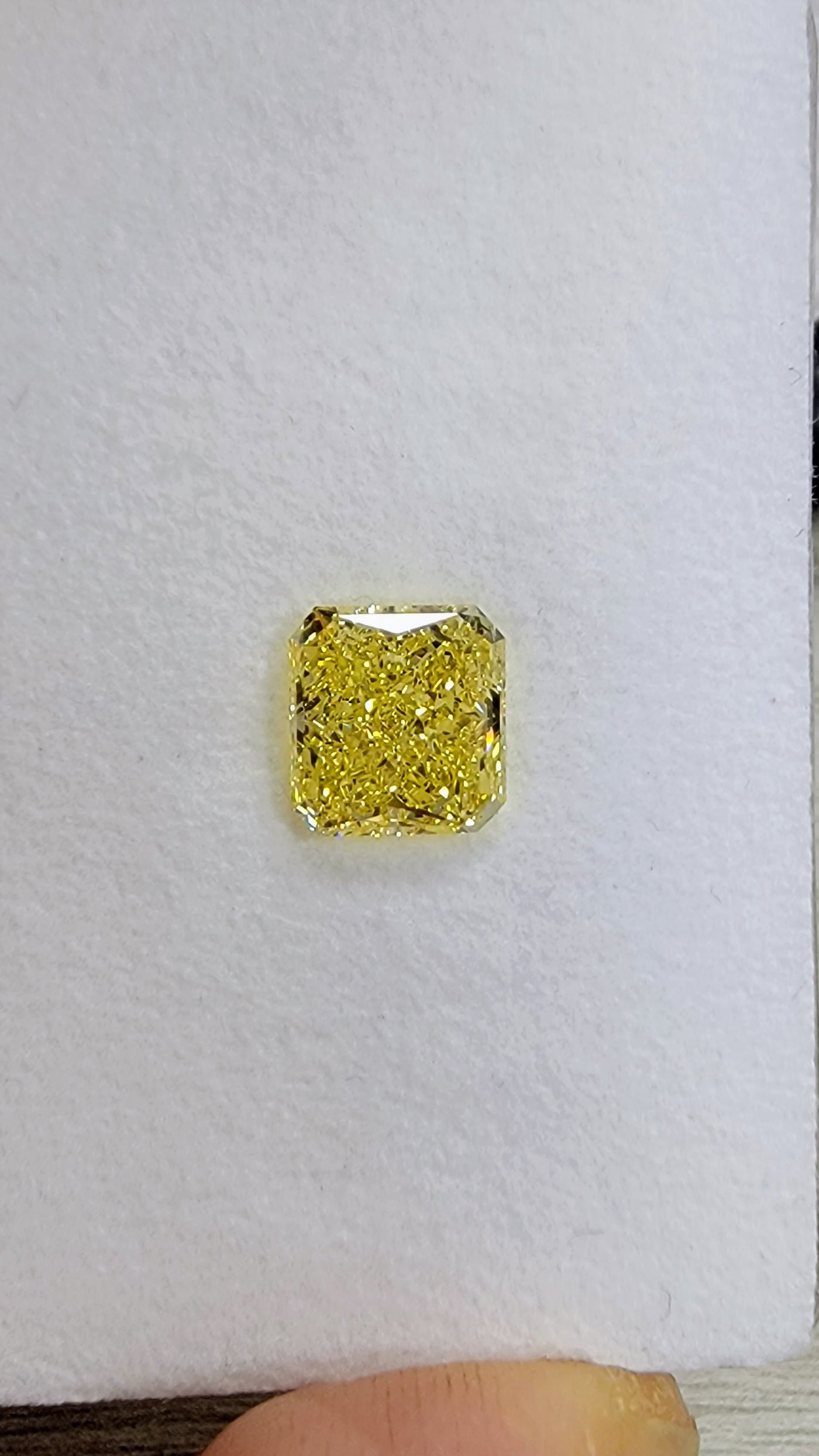 3.70ct Fancy Intense Yellow Radiant VS2 GIA