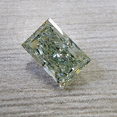 1.00ct Fancy Yellowish Green Princess SI1 GIA