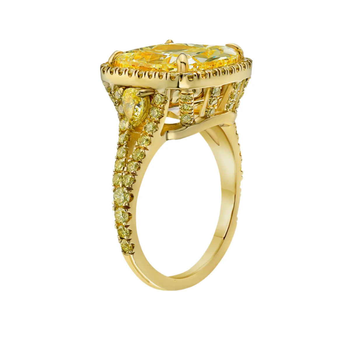 8.11ct Light Yellow Cushion Diamond Ring I1 GIA
