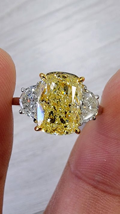 3.01ct Fancy Light Yellow Elongated Cushion SI1 GIA Ring