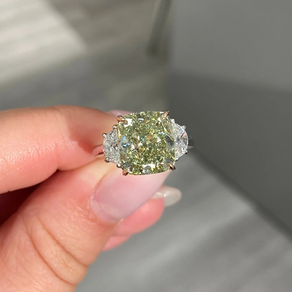 6.08ct Fancy Yellow-Green Cushion Diamond Ring SI1 GIA