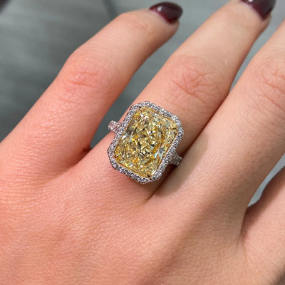7.03ct Light Yellow Elongated Radiant SI1 GIA Ring