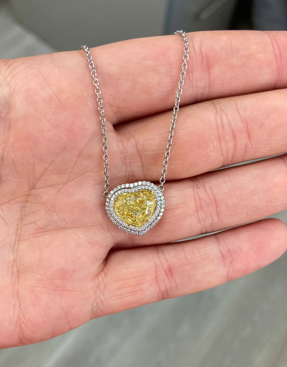 5.01 Fancy Light Yellow Heart VS2 GIA Pendant