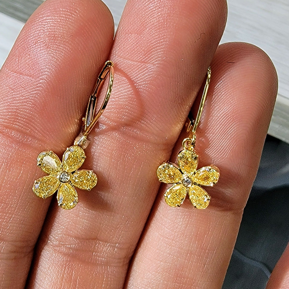 2.11ctw Light Yellow Pear Diamond Drop Flower Earrings