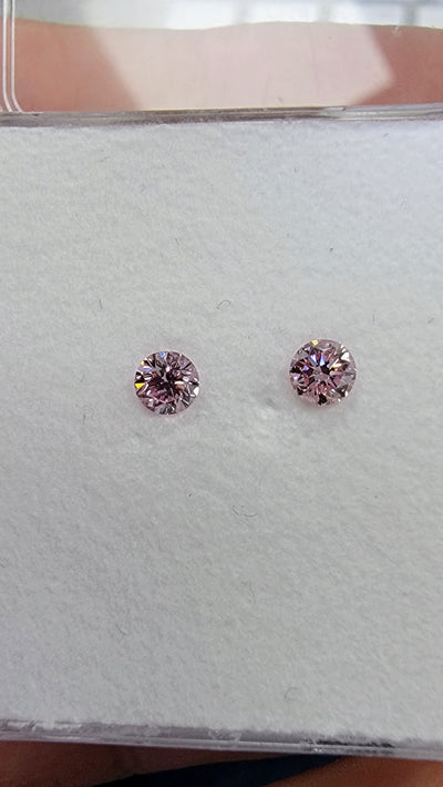 0.16ct & 0.17ct Fancy Purplish Pink Rounds GIA
