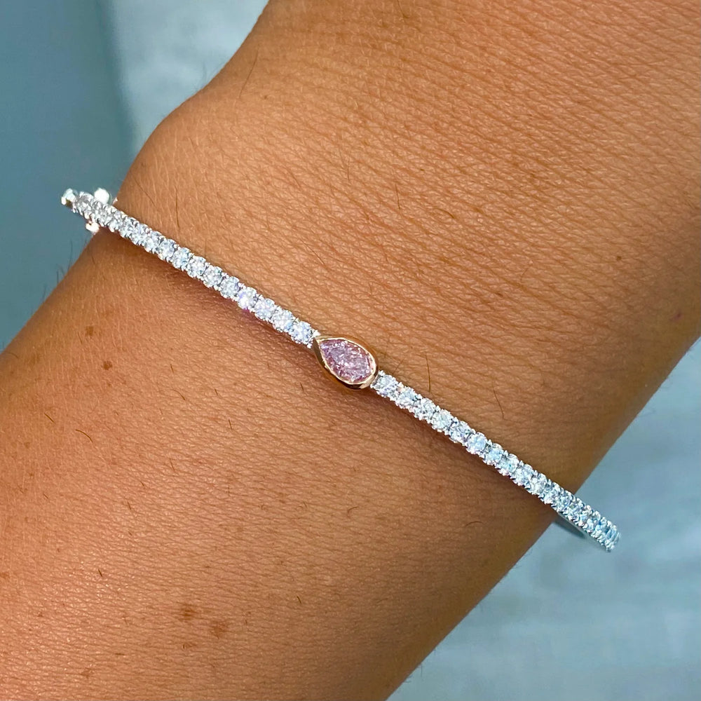 0.25ct Fancy Light Pink Pear Diamond Bangle SI1 GIA