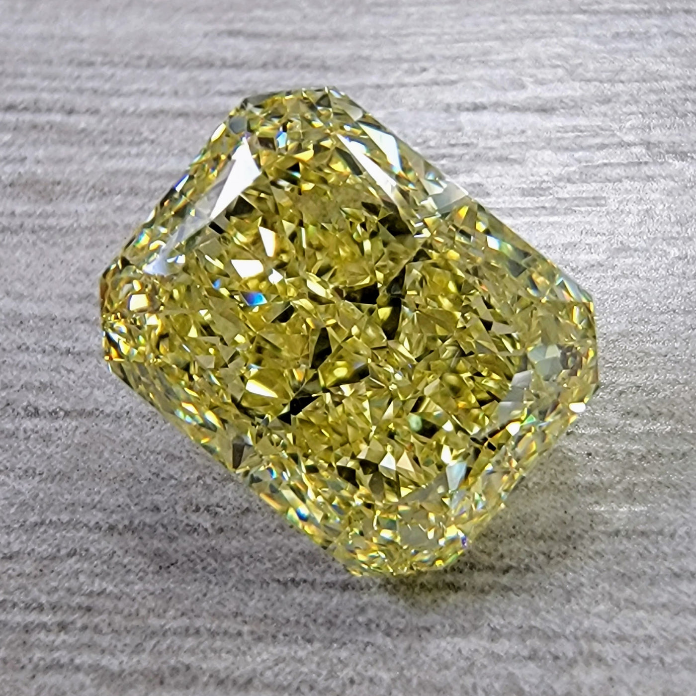 4.00ct Fancy Yellow Elongated Radiant Internally Flawless GIA