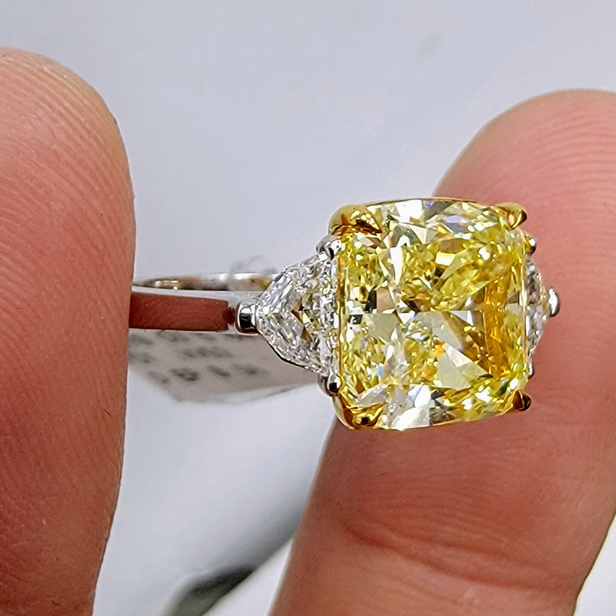 5.44ct Fancy Yellow Cushion Diamond Ring VVS2 GIA