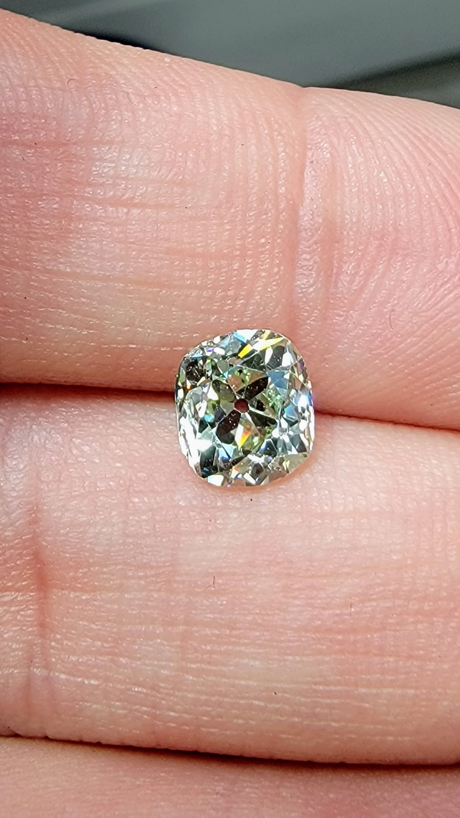 1.53ct Fancy Yellowish Green Old Mine Diamond SI2 GIA