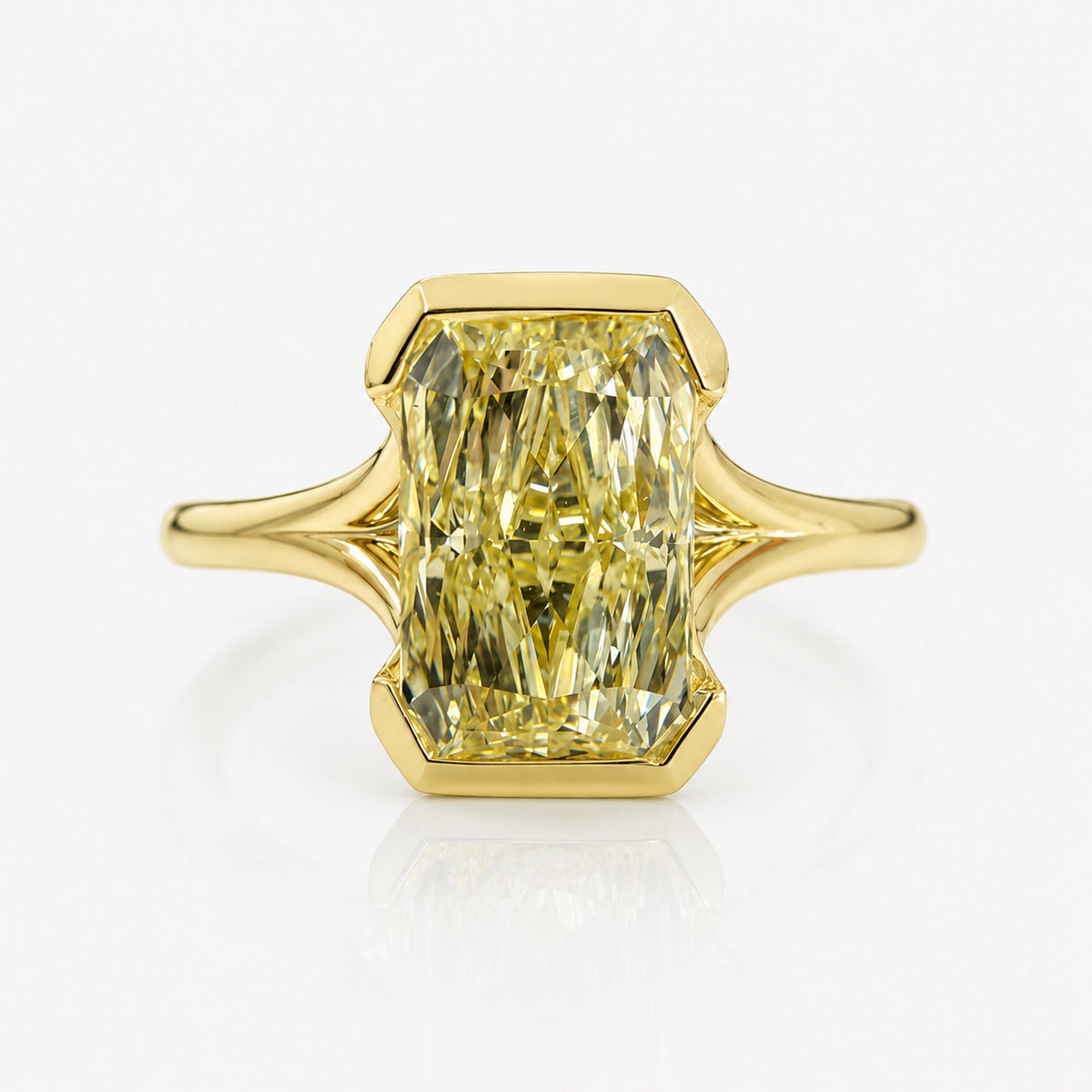 2.03ct Fancy Light Yellow Radiant Half-Bezel Ring VS1 GIA