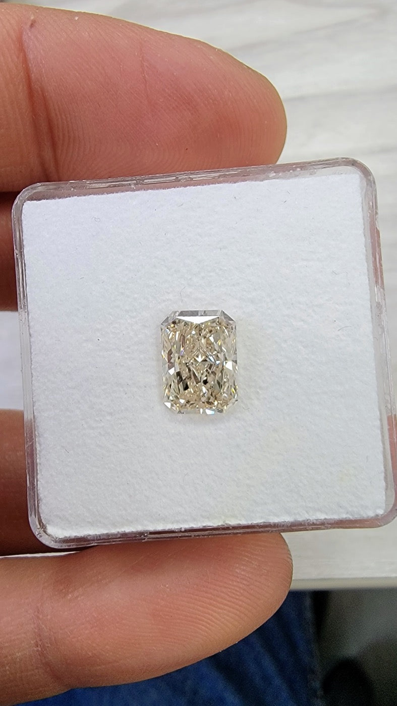 3.02ct M (Faint Brown) Elongated Radiant Diamond SI1 GIA