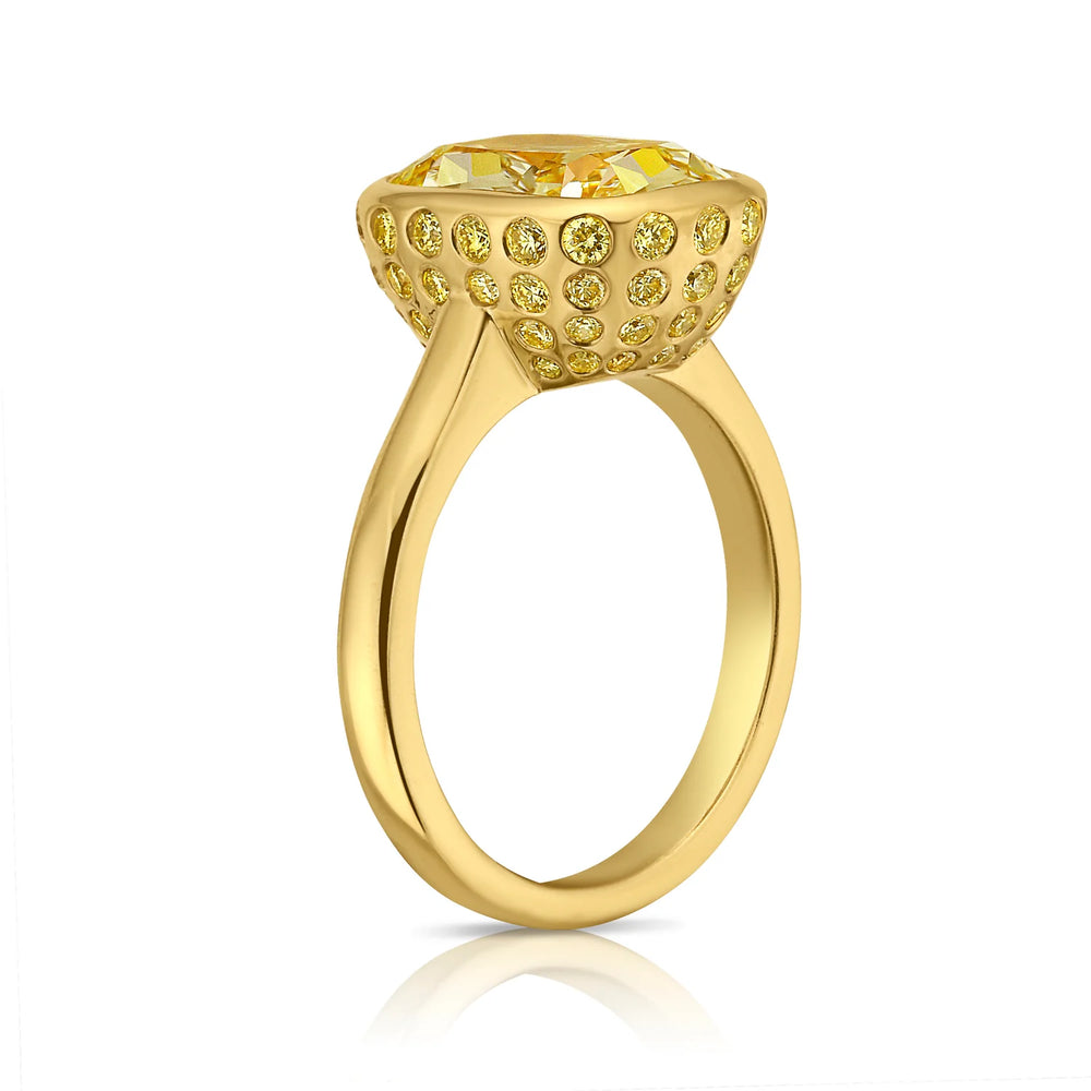 5.01ct Light Yellow Cushion Diamond Bezel Ring VS1 GIA