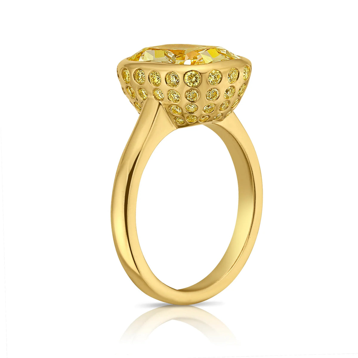 5.01ct Light Yellow Cushion Diamond Bezel Ring VS1 GIA