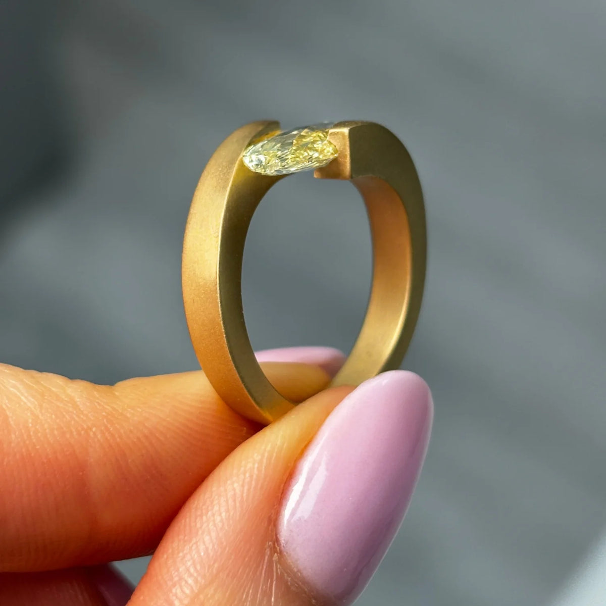 3.07ct Fancy Yellow FLAME Cut Dimaond Ring VVS1 GIA