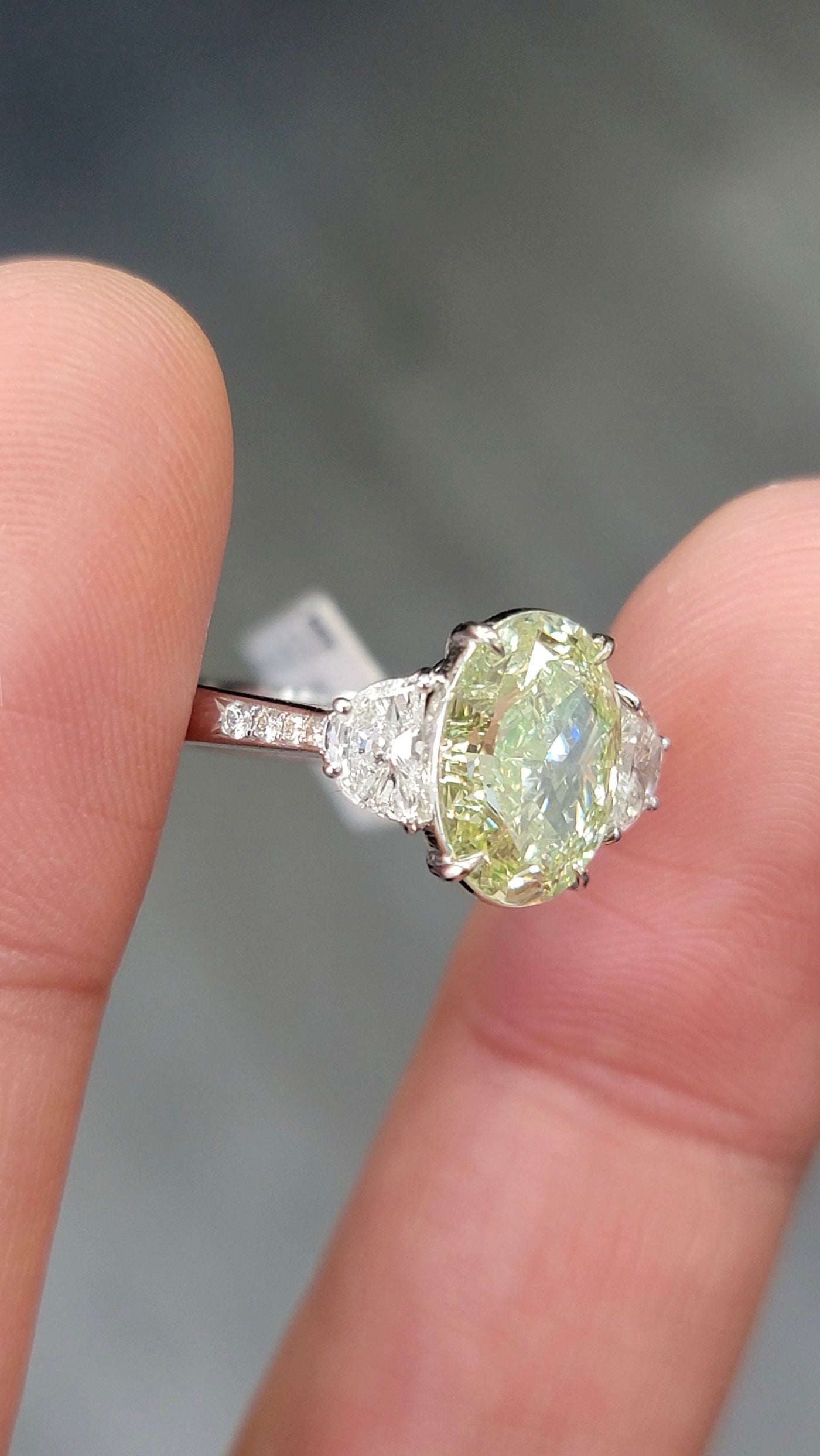 3.55ct Oval Green Diamond VVS2 GIA Ring