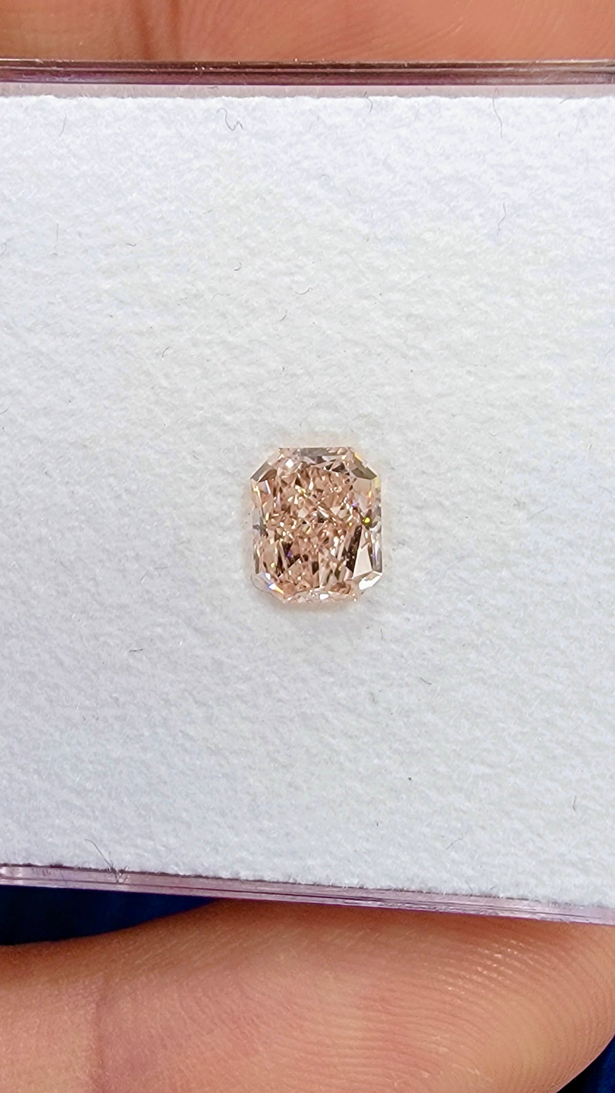 1.07ct Fancy Brownish Pink Radiant Diamond Flawless GIA