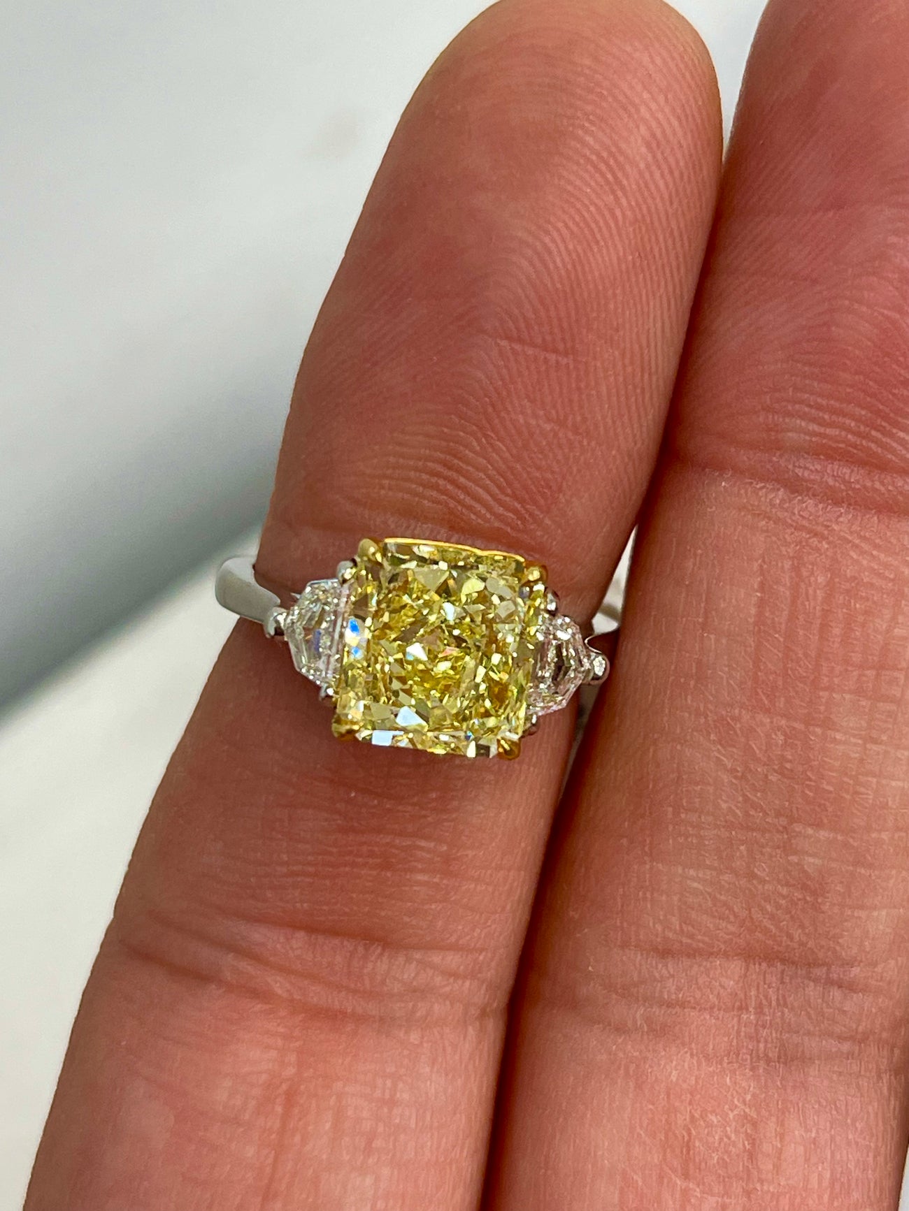 3.02ct Fancy Intense Yellow Radiant Diamond Ring SI1 GIA