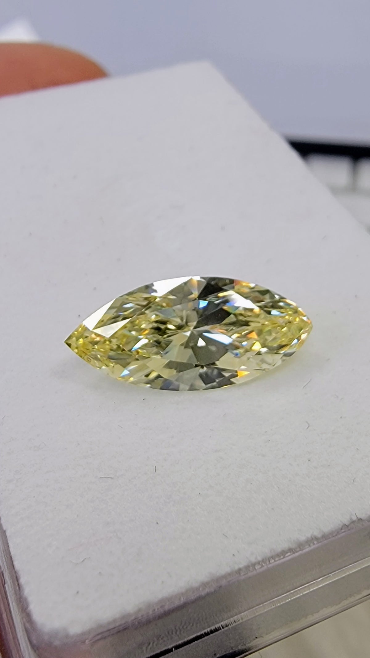 3.39ct Fancy Yellow Marquise Diamond VS1 GIA